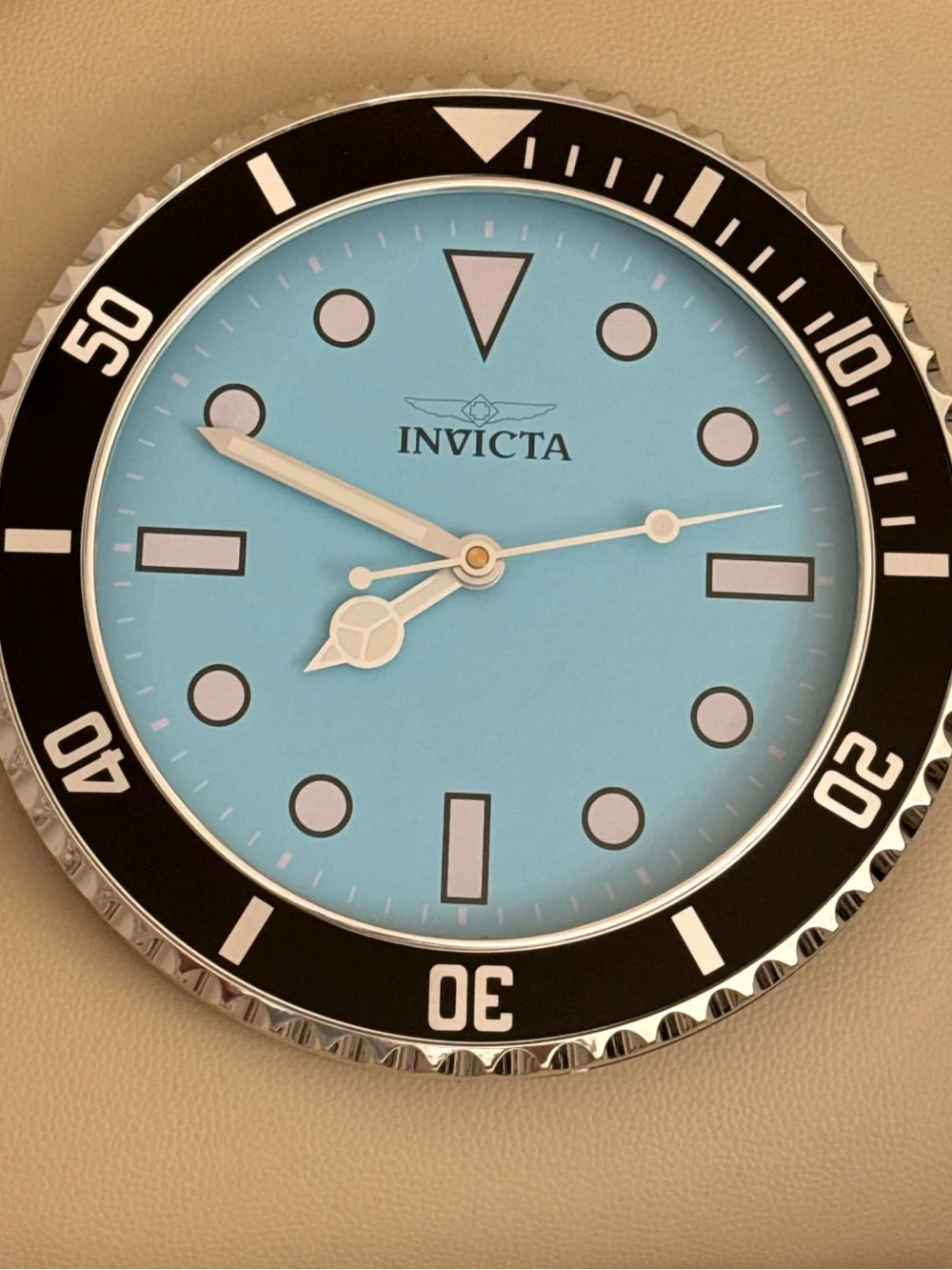 NWT Invicta Pro Diver 12” Wall Clock Light Blue Dial Black Bezel Model 70042